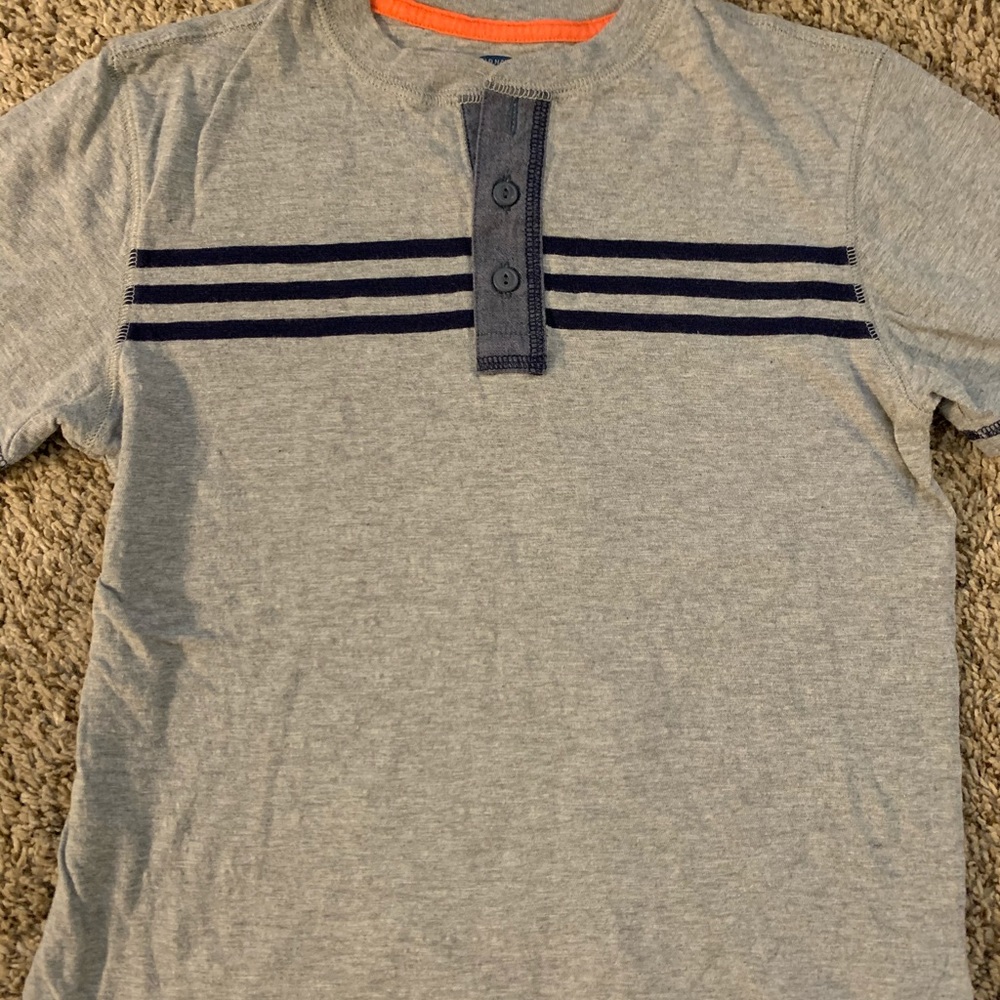 Boys Old Navy shirt